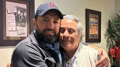 عکس/ بهروز وثوقی و بهرام رادان، پشت صحنه نمایش سی صد در آمریکا