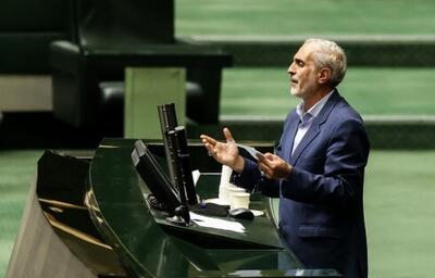  افزایش ۲۰ درصدی حقوق دردی را دوا نمی‌کند/ نمی‌توانیم با رانتخواران و آقازاده‌ها مقابله کنیم