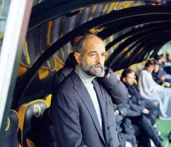  سکوت قهرمانی