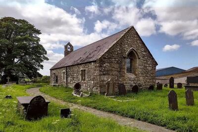  مردی در روستایی با ۸۰ نفر جمعیت، از ۵ زن صاحب ۴۳ فرزند  شد!