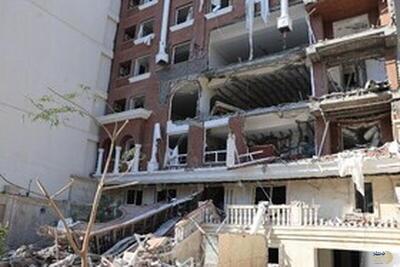  ببینید | نجات کودک گرفتار در زیر آوار در حادثه انفجار گاز در اهواز