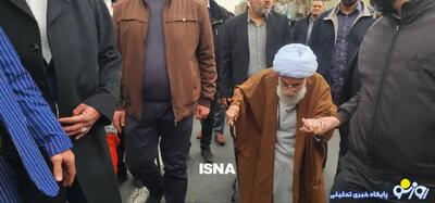  حضور جنتی ۹۸ ساله در راهپیمایی امروز تهران