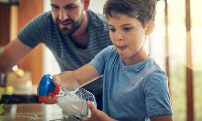  چگونه می توانیم فرزندان مستقل تربیت کنیم؟