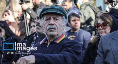  تصاویر تشییع پیکر زنده‌یاد عنایت الله بخشی | جهان نیوز