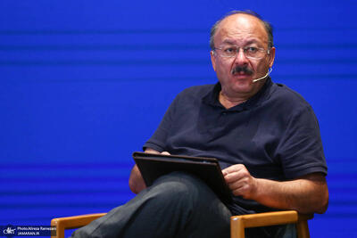  بیژن عبدالکریمی: نظام سلطه جهانی کمر به نابودی ایران و ایرانی بسته/​ بی‌عدالتی، فقر، بیکاری، بی‌افقی و ناامیدی در کشور به اوج رسیده است/ اگر تغییری در دست‌فرمان اقتصادی حاکمیت صورت نگیرد، کشور با موج اعتراضات شدیدتری رو به رو می شود