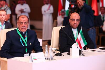  غیبت رئیس و دبیرکل کمیته ملی المپیک در گردهمایی مدیران ورزش - پارس فوتبال