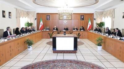  تشریح آخرین وضعیت تأمین دارو و تجهیزات پزشکی در جلسه هیئت دولت