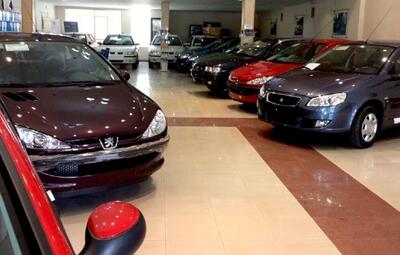  بازار خودرو نزولی شد/ قیمت دنا؛ ۲۰۷، ساینا و شاهین چقدر پایین آمد؟