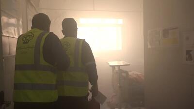  مانور تخلیه اضطراری و اطفای حریق در بیمارستان بافق برگزار شد