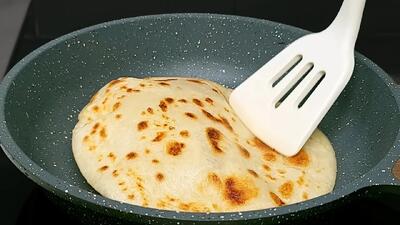 آموزش پخت نان تابه ای فوری در ۵ دقیقه؛ بدون فر و بدون نیاز به هیچ وسیله خاصی