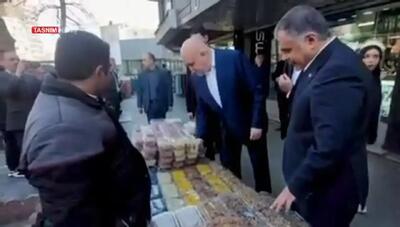  ببینید/ ویدیوی خبرساز از وزیر روسیه در میدان ولیعصر تهران در حال خرید آجیل