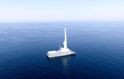  لحظه‌ انهدام شناور در رزمایش نیروی دریایی سپاه | ویدئو