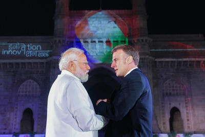  چرخش به شرق تاکتیک است یا تغییر پارادایم؟