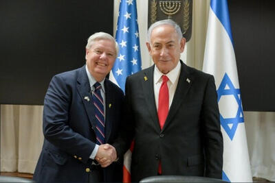  آیا پدرخوانده ترامپ، ناقوس جنگ را به صدا در می آورد؟