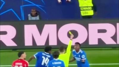  ویدئو: توقف بازی بنفیکا - رئال به دلیل توهین به وینیسیوس - پارس فوتبال