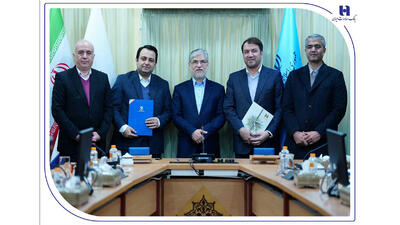  سیمایی صراف: امروز علم و فناوری یک ابزار ضروری برای امنیت کشور است / سیفی: یکی از افتخارات بانک صادرات ایران، خدمت به دانشگاه و عرصه علم است