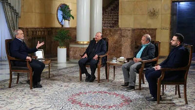  رمزگشایی از نشست پزشکیان با سه چهره سیاسی / کسی از اتاق فرمان آنان را هدایت نمی‌کند!