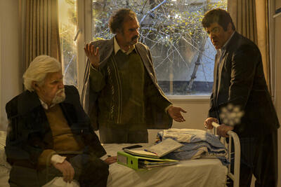  آخرین بازی عنایت بخشی پیش روی مردم/ «شاه‌نقش» به اکران آنلاین رسید