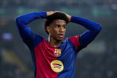  علاقه باشگاه منچستریونایتد به جذب مدافع بارسلونا