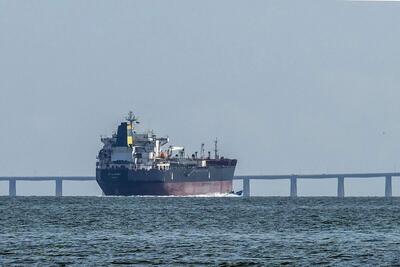  قیمت نفت به بیش از ۷۱ دلار رسید