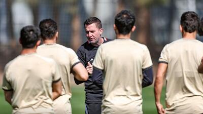  اوسمار: کم‌کاری نمی‌کنیم؛ هواداران ما را رها نکنند