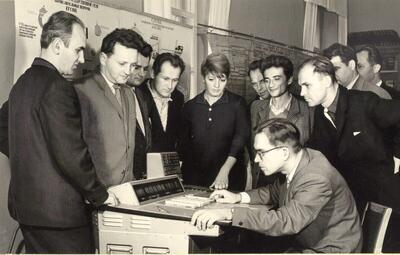  چرا شوروی در اینترنت شکست خورد؟