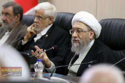  نگاه جالب محمد مخبر به ظاهر جدید احمدی نژاد/ سعید جلیلی هم بود+ تصاویر