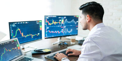  پیش‌بینی بورس فردا شنبه 2 اسفند 1404 | تداوم فشار فروش در سایه ترس‌های غیر اقتصادی