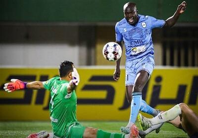  تحقیر صدرنشین لیگ ایران در یزد!