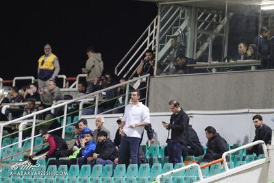  درگیری شدید یک پرسپولیسی با رحمتی: حرف نزن! +عکس