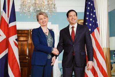  گفت‌و‌گوی وزرای خارجه انگلیس و آمریکا درباره ایران