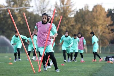  دعوت از یک بازیکن به اردوی تیم ملی فوتبال بانوان