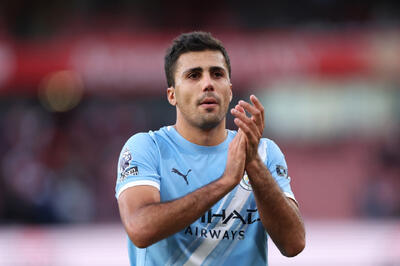  مندیتا: رئال مادرید نه، رودری اگر بخواهد جدا شود به بارسلونا می‌رود - پارس فوتبال