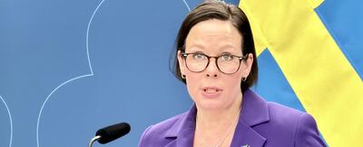  سوئد از شهروندان خود خواست خاک ایران را ترک کنند