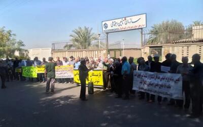  تجمع بازنشستگان در شوش و رشت؛ با فقیرسازی مخالفیم