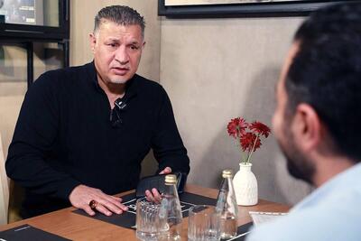  تونل زمان| اس‌ام‌اس‌های مشکوک برای تخریب علی دایی/ نگران نباشید سرمربی پرسپولیس خیلی زود عوض می‌شود! - پارس فوتبال