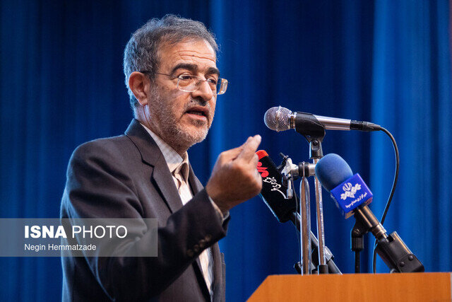 «رویانا» را به تمام علوم تعمیم دهید/ از پزشکی تا هنر، همه دانش‌آموزان را دریابید