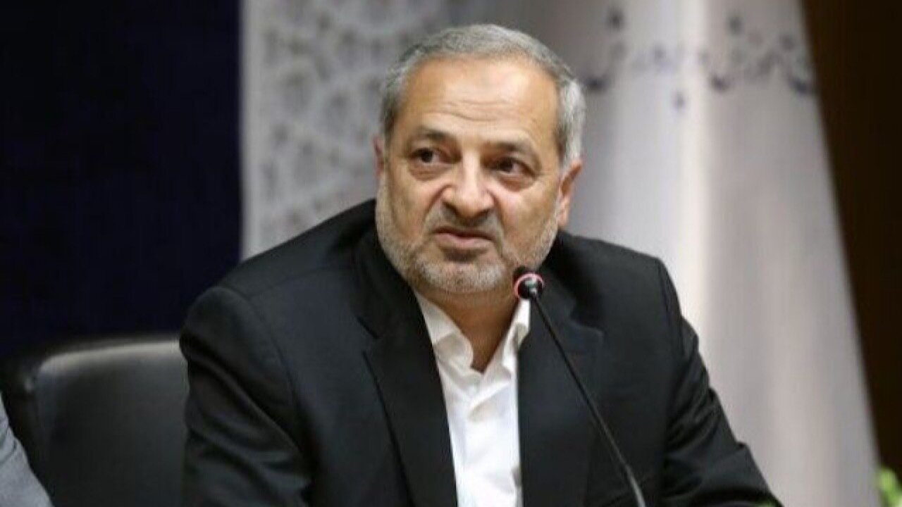 فعالیت ۳۰ هزار معلم بازنشسته در مدارس