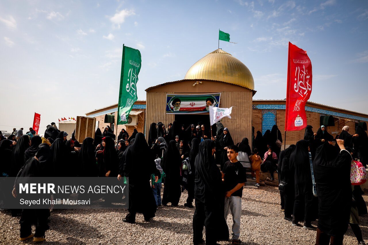 راهیان نور در یادمان شهدای طلائیه