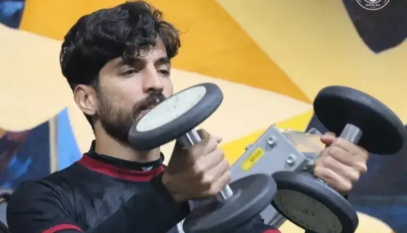 فرید امیری سرمربی‌اش را به چالش انداخت!