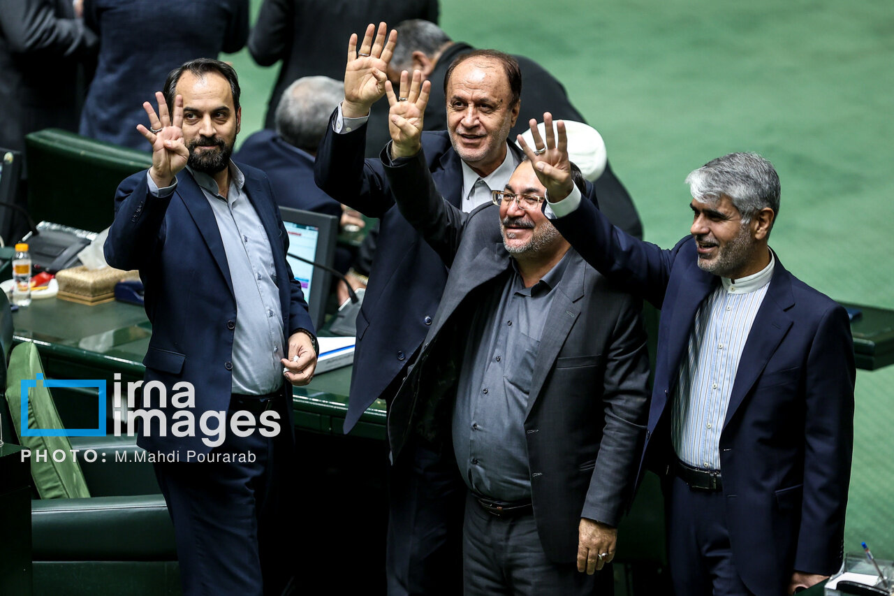 عکس/ جلسه علنی مجلس شورای اسلامی 28 بهمن