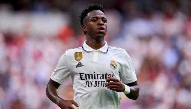 وینیسیوس: نژادپرست‌ها ترسو هستند