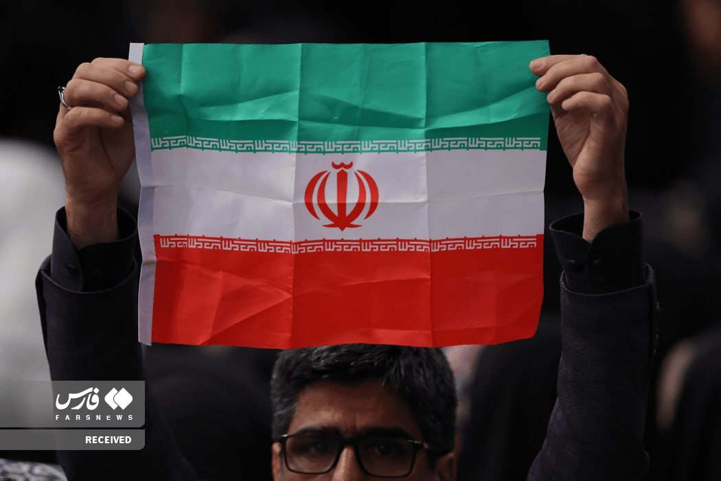 عکس/ امروز همه‌چیز به ۳ رنگ پرچم مزین بود