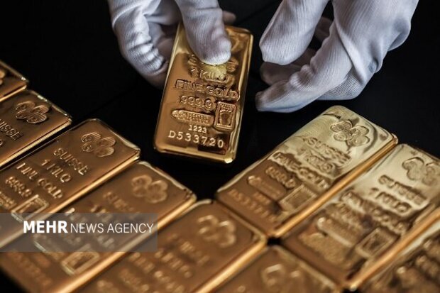 افت هفتگی طلا در سایه تقویت دلار؛ چشم بازارها به دادههای تورمی آمریکا