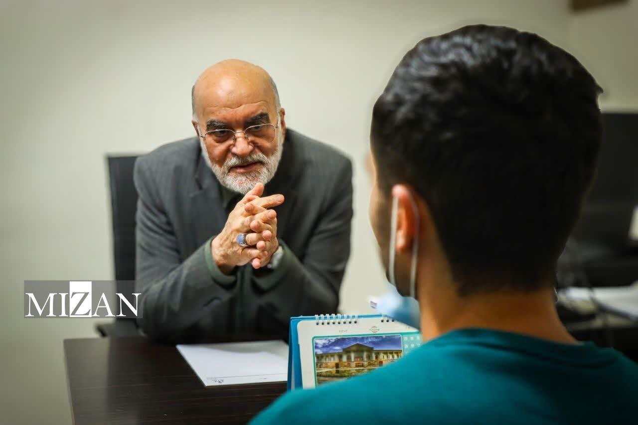 بازدید دبیر ستاد حقوق بشر از ندامتگاه مرکزی کرج و گفت‌وگو با متهمان اغتشاشات اخیر